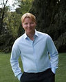 Elias L.